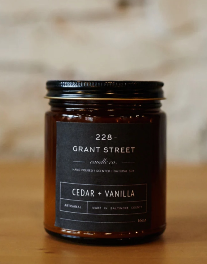 Cedar + Vanilla 9 oz. Candle