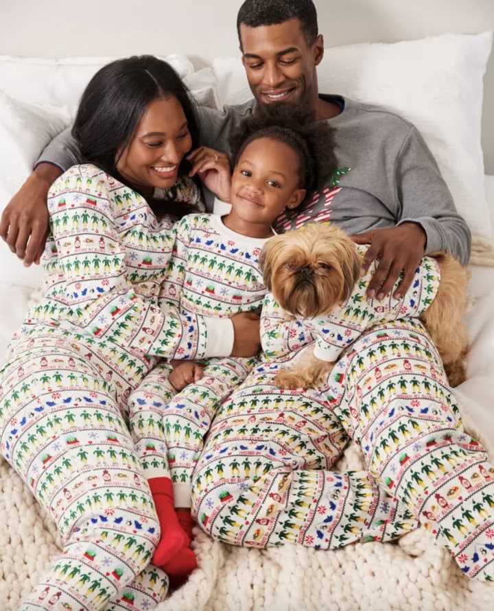 The best matching Christmas pajamas for couples this holiday season