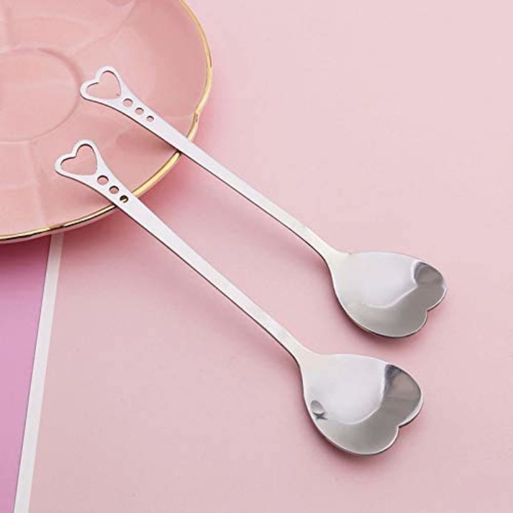 Set of 6 Cute Heart Shaped Tea Spoons - Stainless Steel Small Love Spoon For Espresso Coffee Cup or Clear Glass Mug of Cappuccino Cocktail - Mini Unique Dessert Scoop for Ice Cream &amp; Sugar Bowls