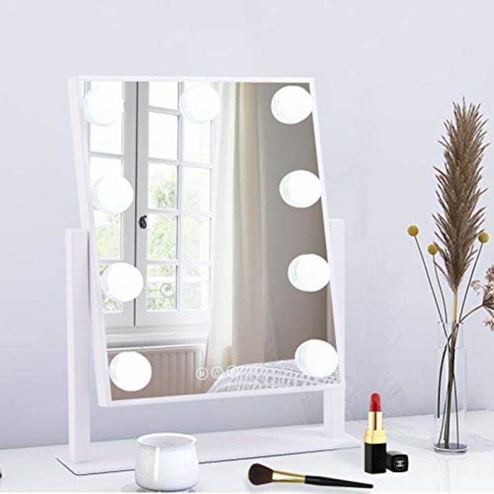 Lighted Makeup Mirror