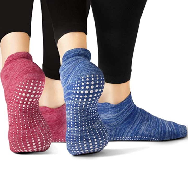 Non-Slip Socks (Set of 2)