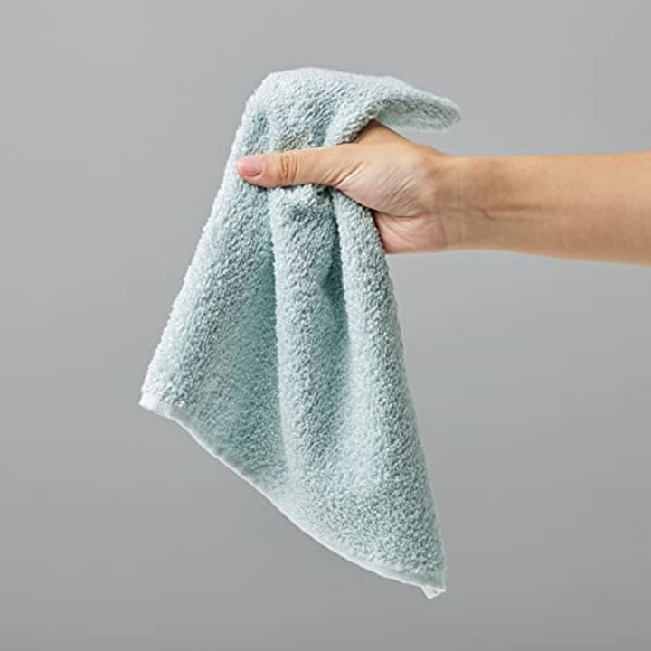 Amazon Basics Fast Drying, Extra Absorbent, Terry Cotton Washcloths