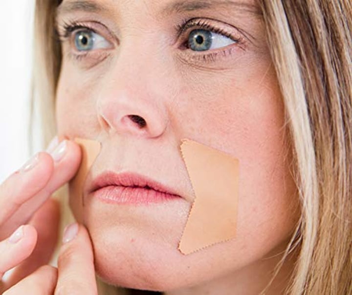 Facial patches for wrinkles at the corner of the eyes and mouth