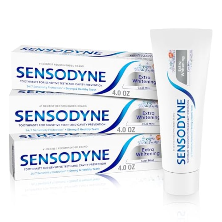 Sensodyne Extra Whitening Sensitive Teeth and Cavity Prevention Whitening Toothpaste, Amazon Exclusive, Cool Mint -4 Ounces (Pack of 3)