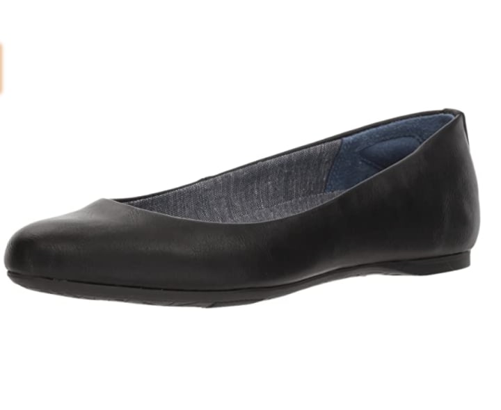 Black flat shoes for work outlet