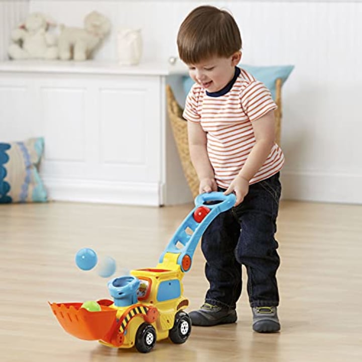 Birthday gifts for two year old boy discount