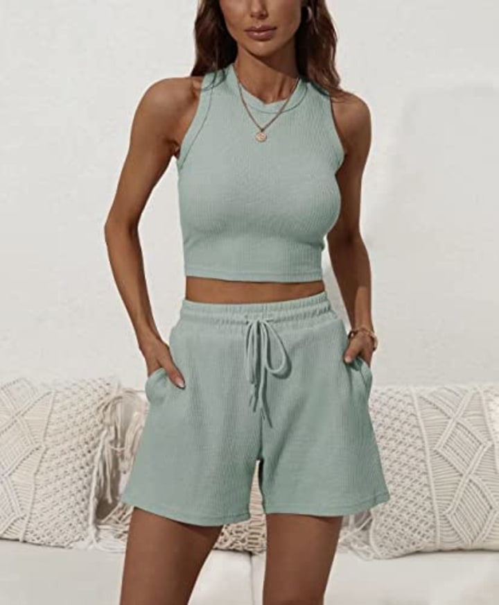 ANRABESS Women's Two Piece Outfits Lounge Matching Sweat Set Crop