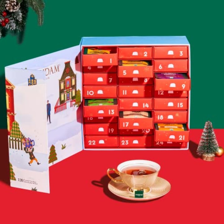 Limited-Edition Holiday Gift Box