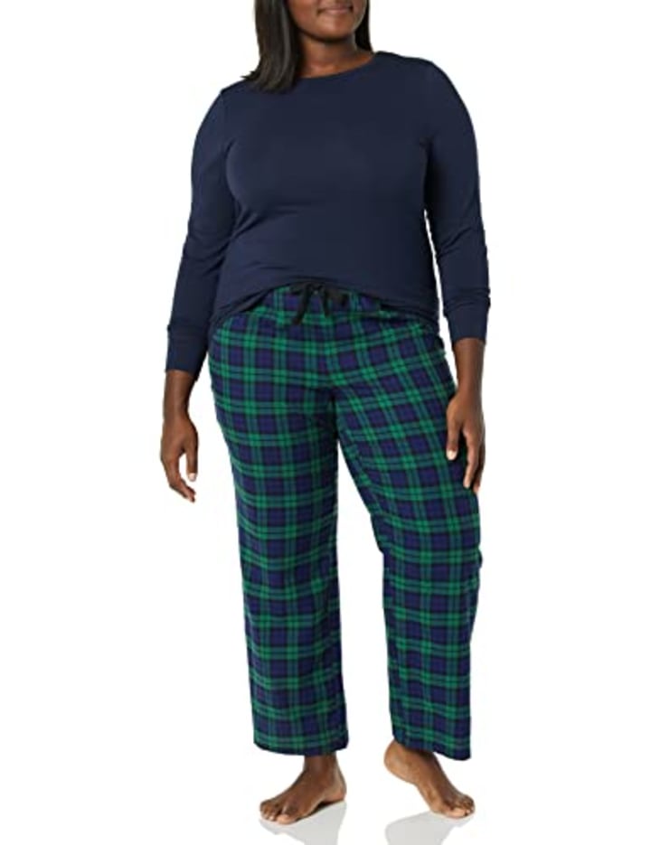 Women's Lightweight Flannel Pant and Long-Sleeve T-Shirt