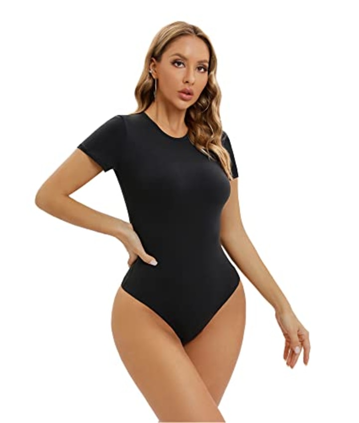 This  shapewear bodysuit holds, smooths and lifts my chest