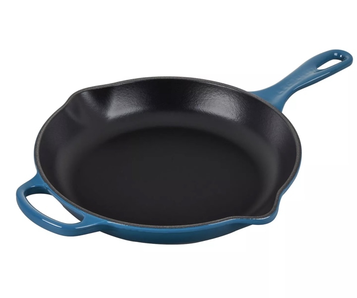 Le Creuset Signature Cast-Iron Skillet in Deep Teal