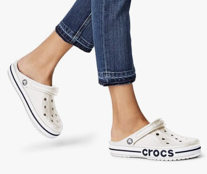 Bayaband Clogs