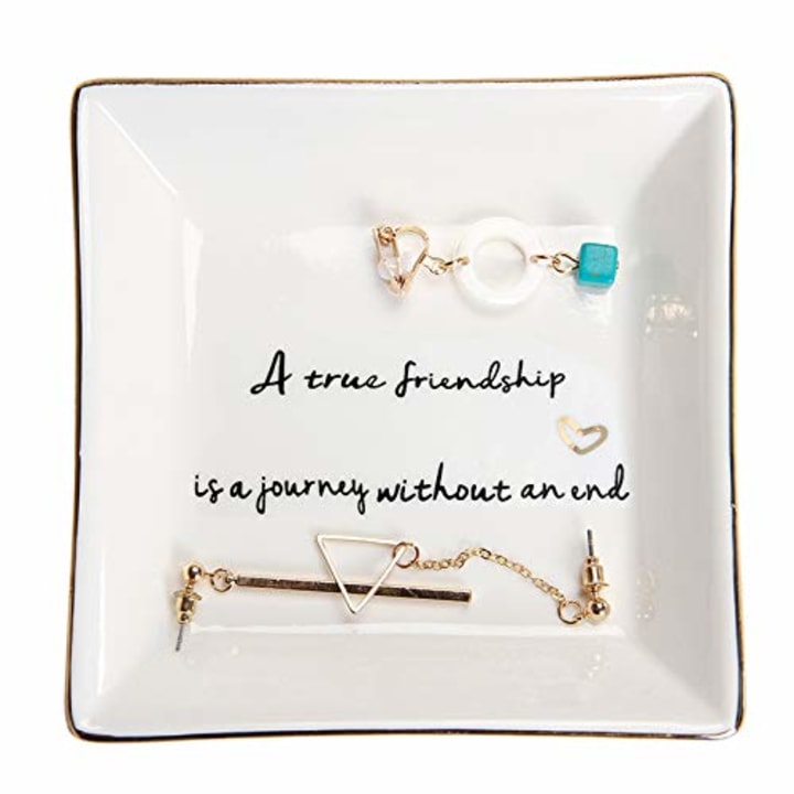 50 Best Friend Gifts for 2023 - Unique Gift Ideas for Your BFF