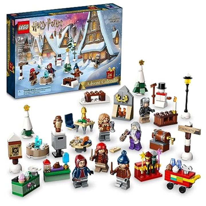 LEGO Harry Potter 2023 Advent Calendar 76418 Christmas Countdown Playset