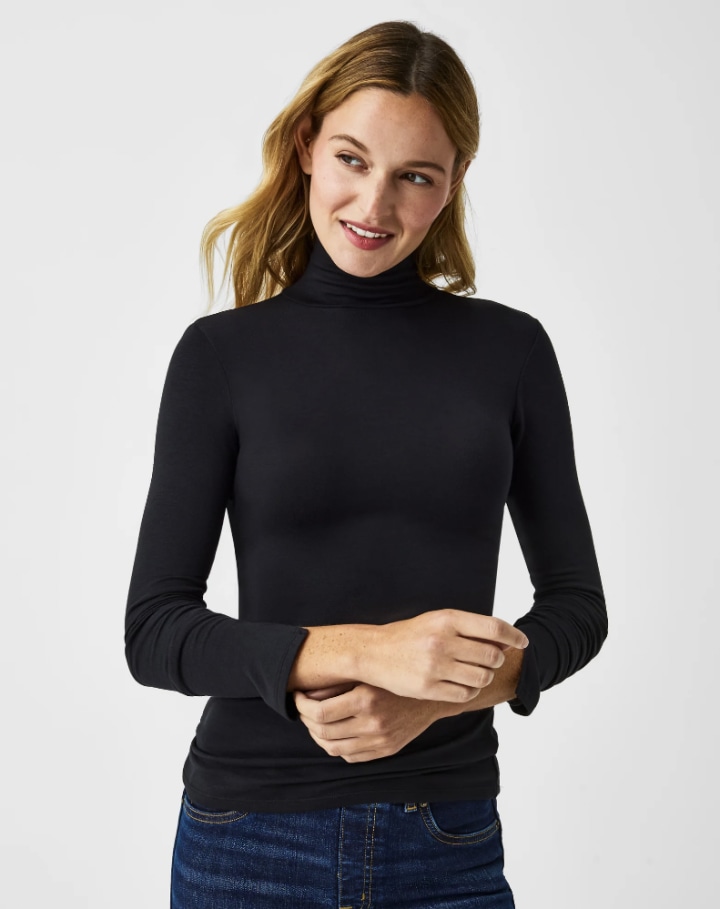 Spanx The Perfect Funnel Neck Top Powder