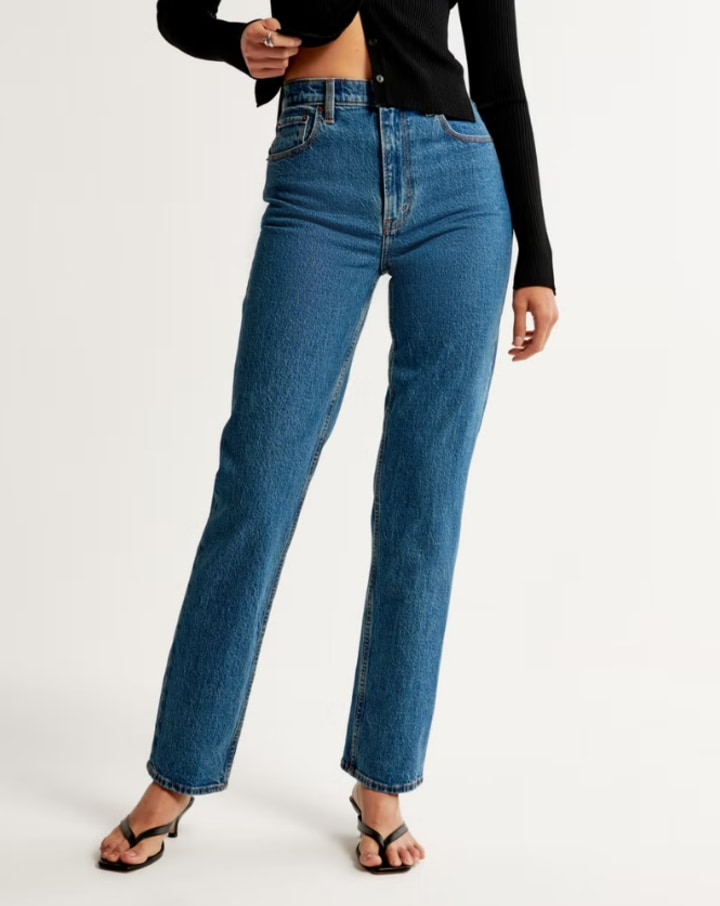 THE HIGH RISE STRAIGHT LEG JEANS – KATE JUNE