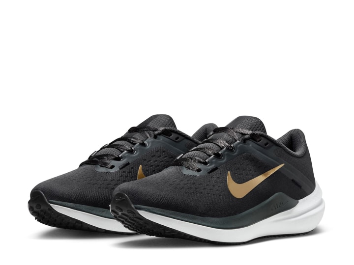 Nike Winflo 10 Running Shoe 