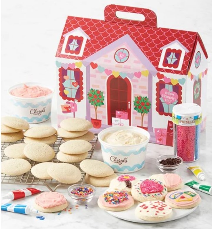 Valentine Cut-out Cookie Decorating Kit