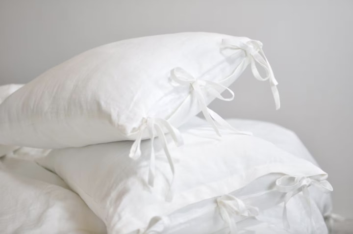 Linen Pillowcase with Ties
