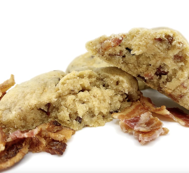 Brady's Bakery VGN Maple + Bacon Cookie