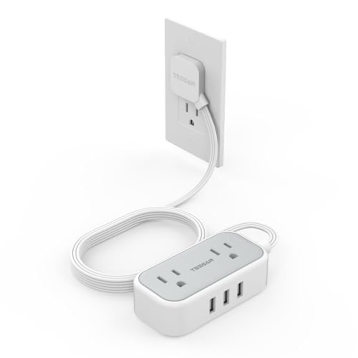 Tessan Flat Plug Power Strip