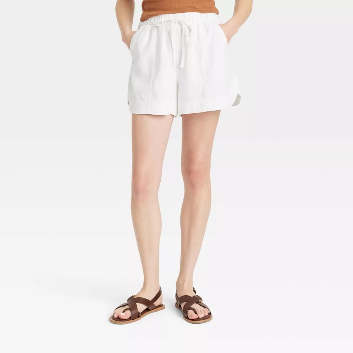 High-Rise Linen Pull-On Shorts