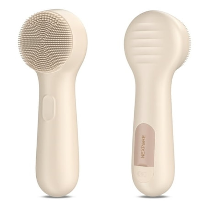 Facial Cleansing Brush