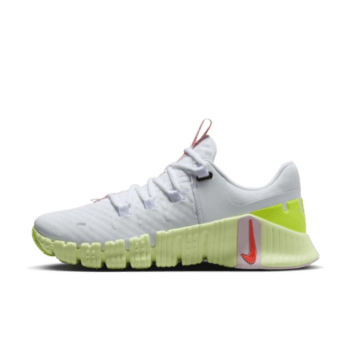 Nike Women's Free Metcon 5 Training Shoes