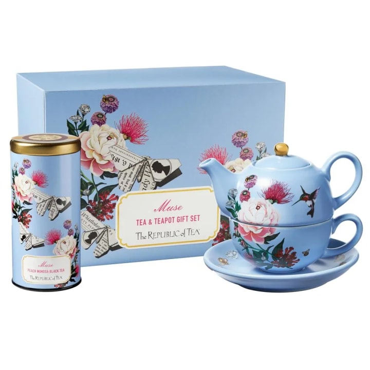 Bridgerton Muse Tea, Teapot and Mug Gift Set