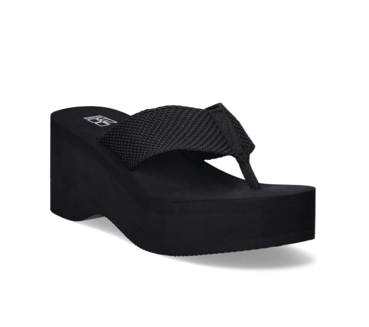 14 best summer sandals from Walmart all under $30
