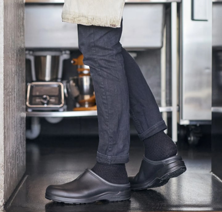 The best non slip shoes for restaurant workers according to chefs