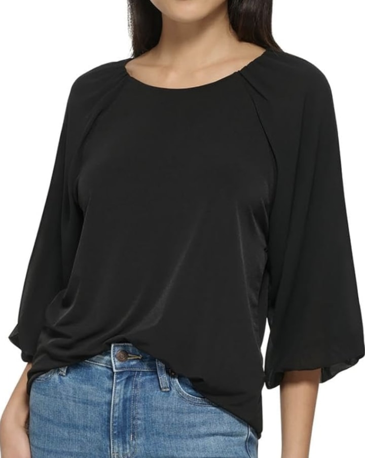 Women's Lantern Sleeve Blouse