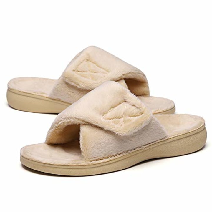 Fashion women's slipper with arch support