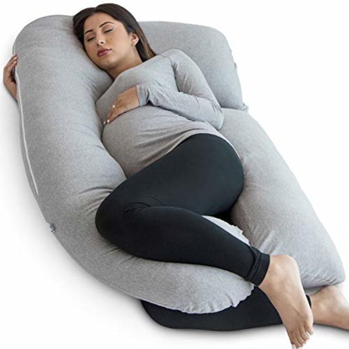 The 9 Best Pregnancy Pillows of 2024 According to Experts