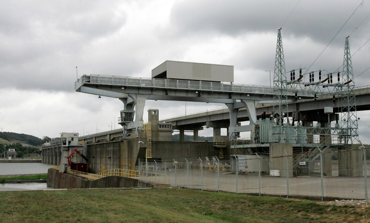 Image: This hydro electric station owned by Duke Energy shown, Wednesday, Aug. 27, 2008, in Markland. Indiana