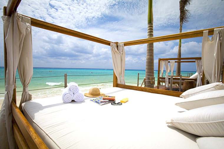 Enjoy all-inclusive bliss at this adults-only slice of Playa del Carmen paradise.