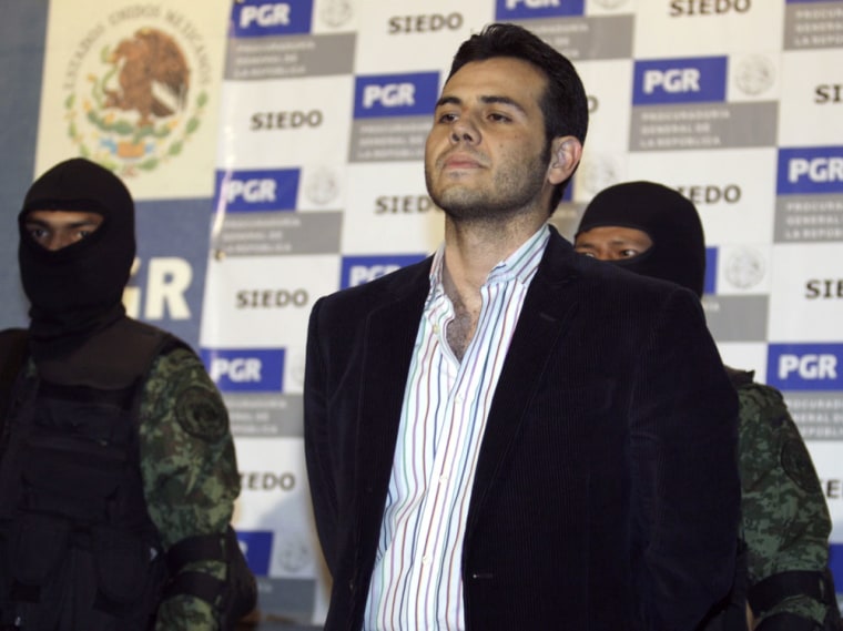 Image: Suspected Mexican drug trafficker Vicente Zambada Niebla is presented to the media
