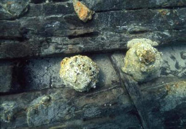 Image: Cannonballs found among ship wreckage