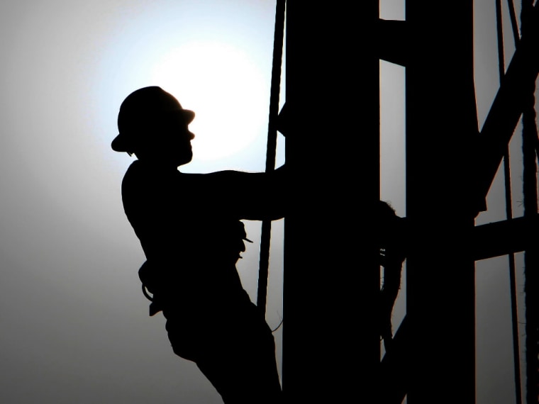 Spike, then slump, in oil rattles Middle East