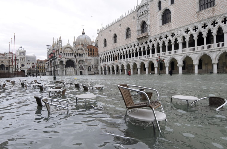 Image: 2008 flooding in Venice