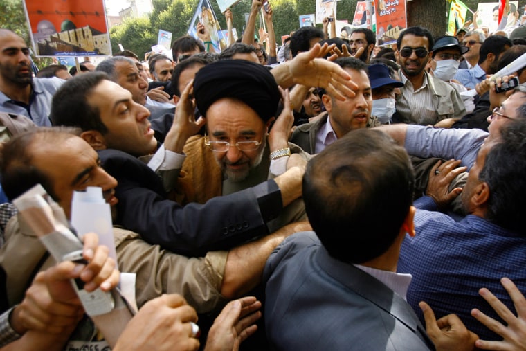 Image: Mohammad Khatami being attacked