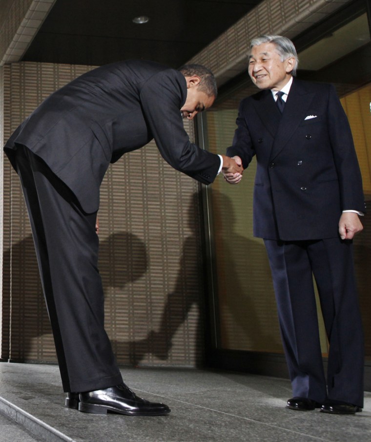 Image: Barack Obama and Japan Emperor Akihito