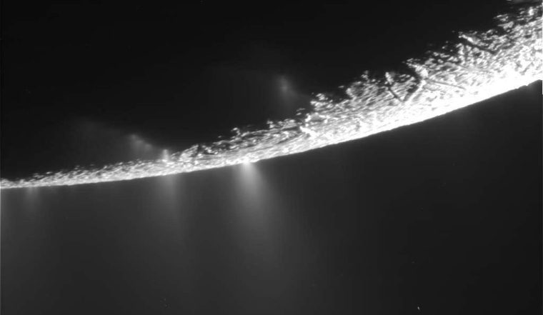 Image: Enceladus geysers