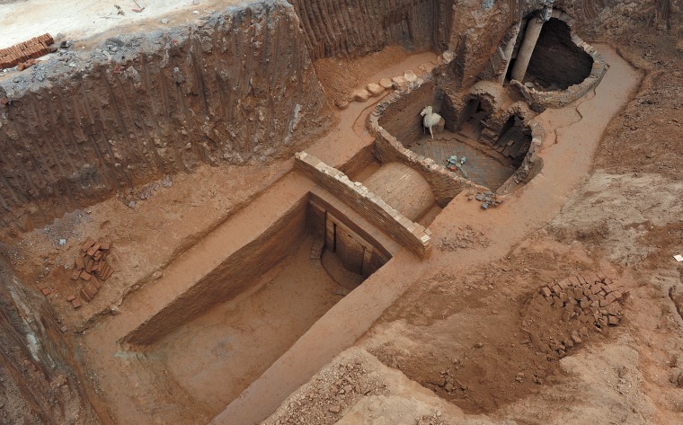 This tomb was uncovered recently in Xiangyang China. Researchers found that it dates back about 1,800 years to the early Three Kingdoms period, a time when the country was split into the realms of Wei, Wu and Shu. 