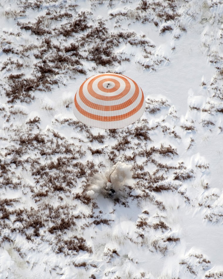 Image: The Russian Soyuz TMA-16 space capsule