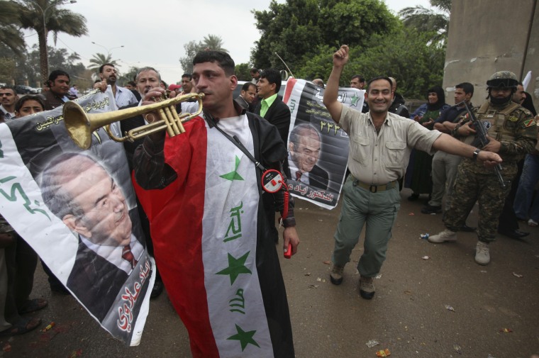 Image: Supporters of Ayad Allawi