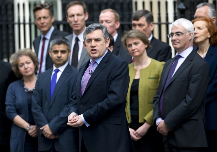 Image:  Gordon Brown surrounded by his Cabinet members