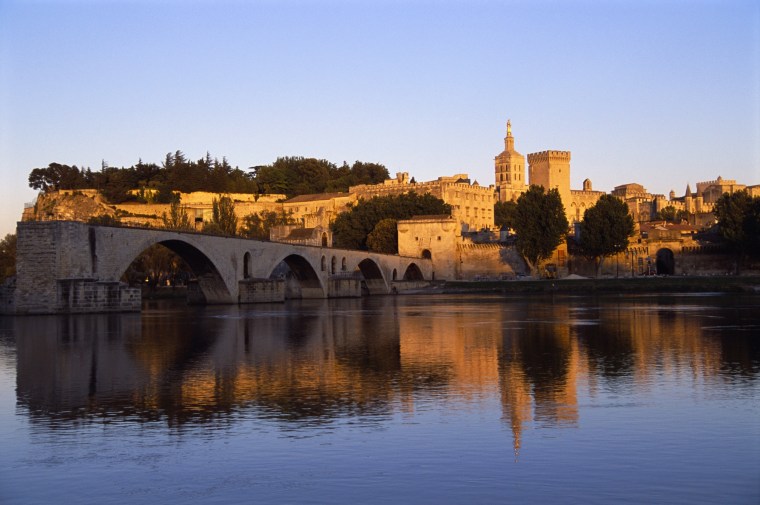 Image: The fortress town of Avignon