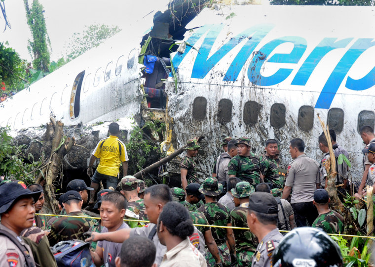 Image: Plane crash in Indonesia