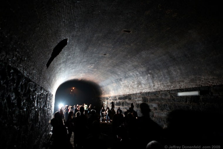 Image: Atlantic Avenue Tunnel, NYC